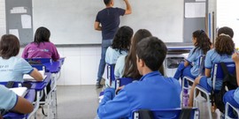 Capes abre 4.143 vagas de mestrado para professores/as da rede pública