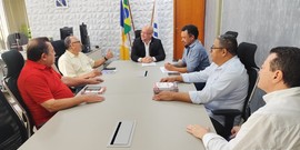 Sintet e Sintras cobram regularização do SERVIR em reunião com secretário da Administração