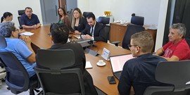 Em reunião com Sintet, Prefeitura de Guaraí faz acordo e negociações sobre retroativos da educação avançam